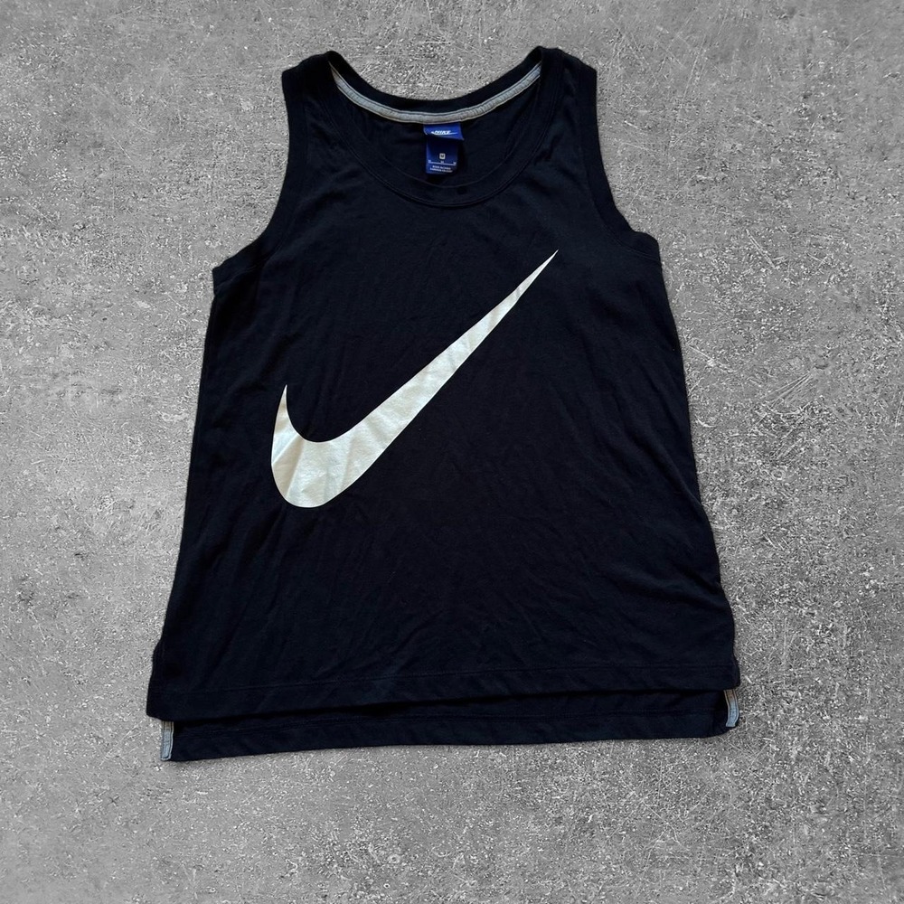 Nike Womens Black Graphic Swoosh Athletic Tank Top Sleeveless Shirt Size M